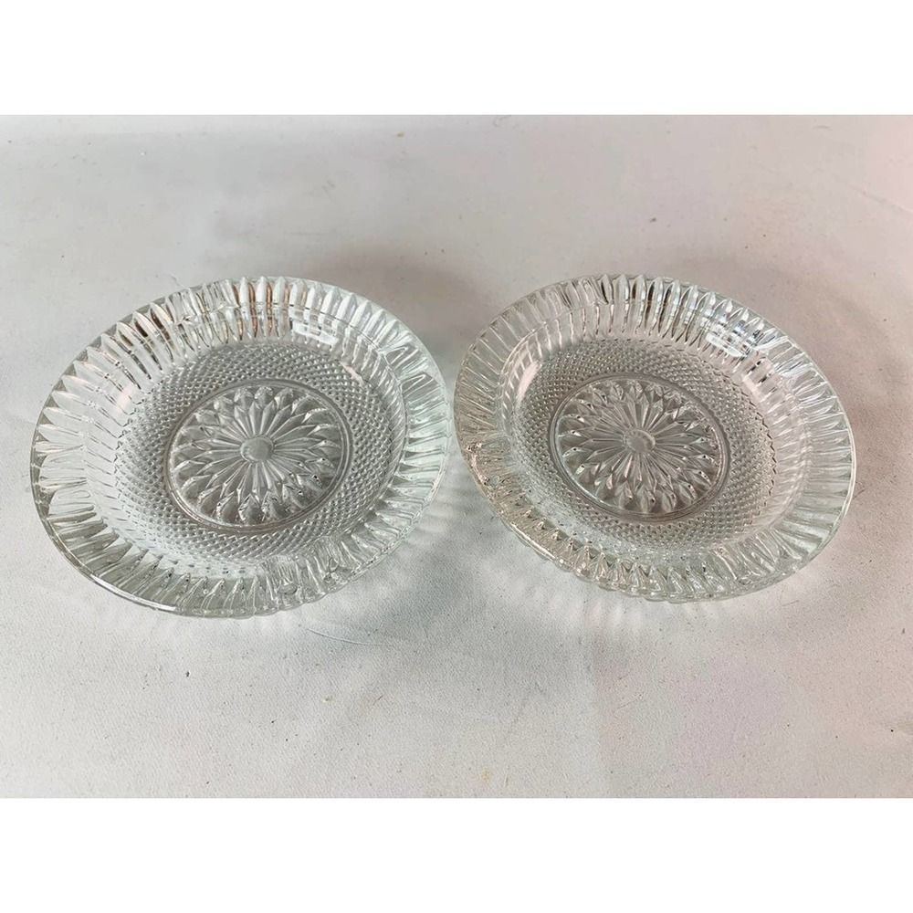 Clear glass ash trays - set of 2